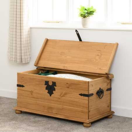 Corona Single Storage Chest - Buy Chest of Drawers Online | Modern Furniture USA & Gulf